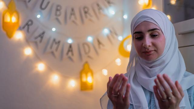 أضواء لزينة رمضان